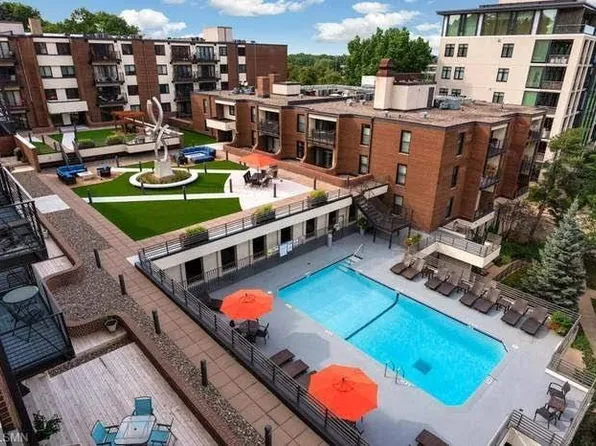 52 Groveland Ter #A312-312, Minneapolis, MN 55403