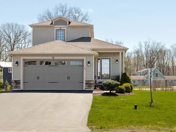 123 Harbour Town, Bridgeport, NY 13030