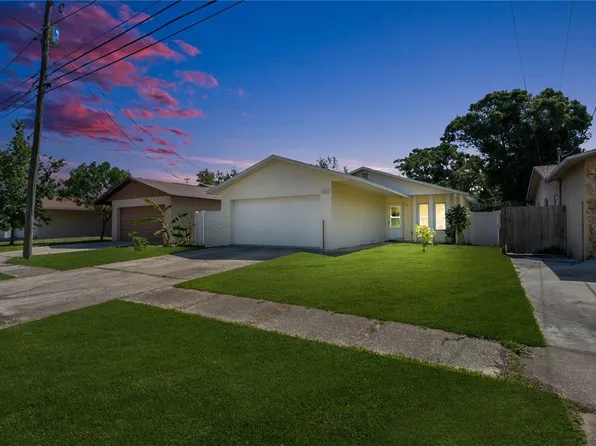 6841 46th St N, Pinellas Park, FL 33781