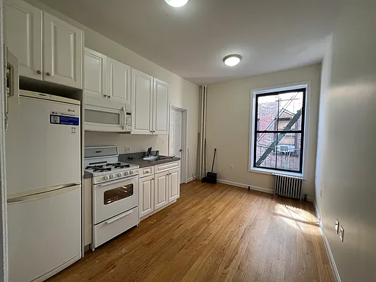 Rented by Corcoran | media 5