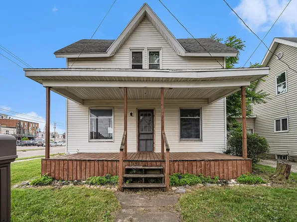201 E Lovett St, Charlotte, MI 48813