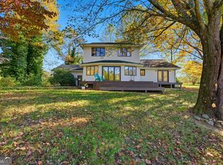 230 Majors Ln, Rabun Gap, GA 30568