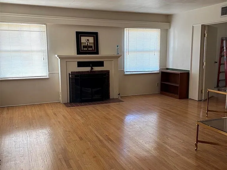10007 Cole Rd — Photo 17