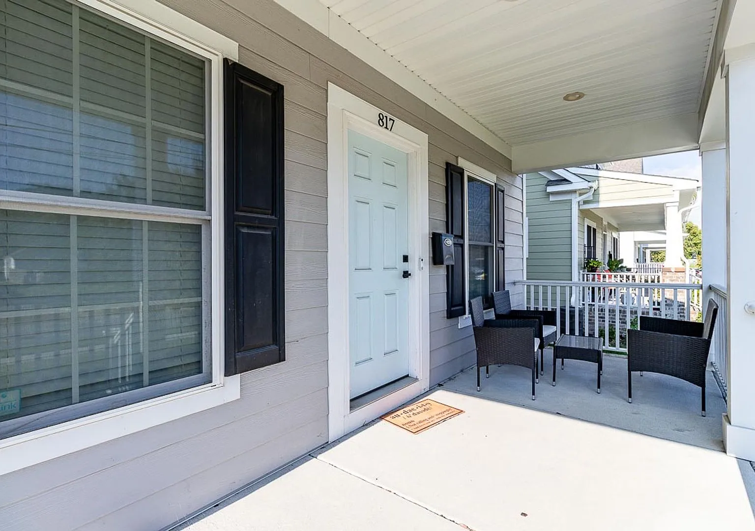 Stunning 3 bedroom, 2.5 bath home with a bright and open floor plan! — Photo 4