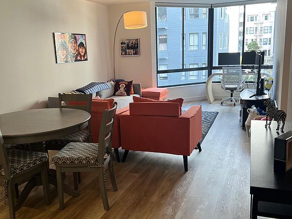 4th image of 900 Bush St APT 602