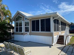 1000 Wiggins Pass Rd LOT L23, Naples, FL 34110