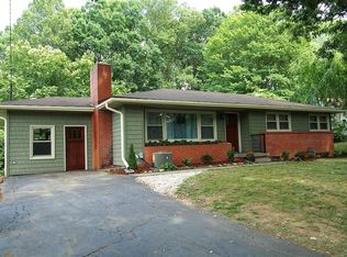 53 Providence Rd, Asheville, NC 28806