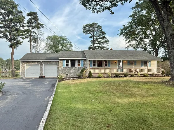 119 Cedar Lake Dr, Williamstown, NJ 08094