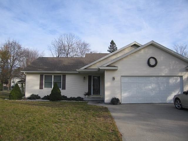 2nd image of 537 Forest Hills Dr