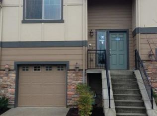 11511 SE Aquila St, Happy Valley, OR 97086
