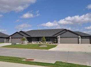 1016 Northridge Dr, Carroll, IA 51401