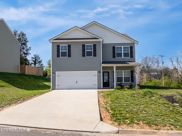 102 Paisley Reece Ln, Lenoir City, TN 37771