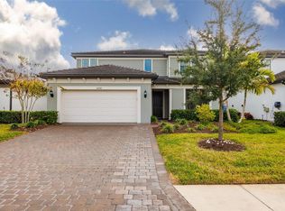 16320 Hidden Oak Loop, Lakewood Ranch, FL 34211