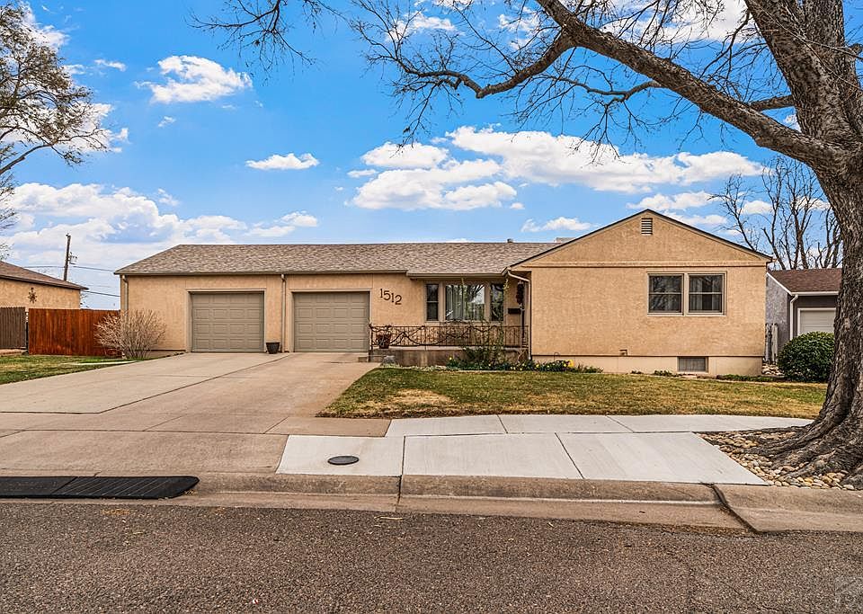 1st image of 1512 Alexander Cir