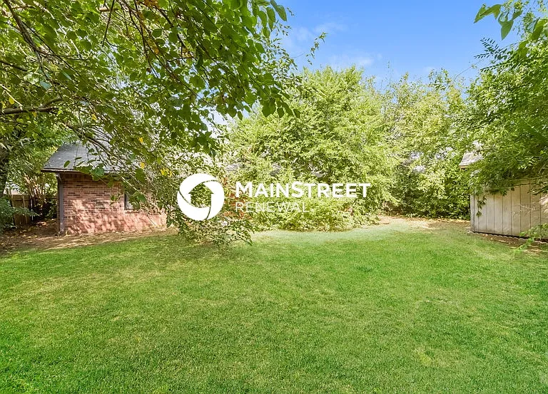 1500 Smoking Tree St — Photo 16