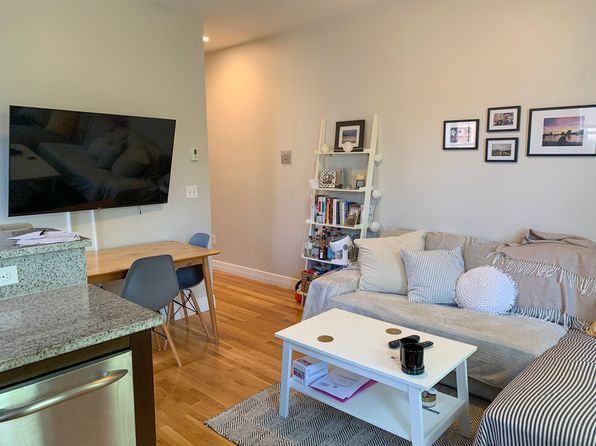 33 Anderson St APT 6