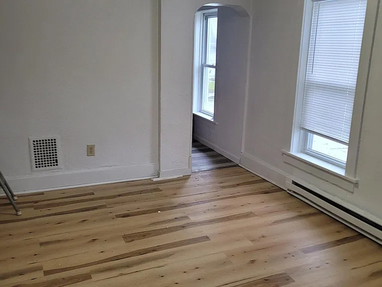 183 S Prairie Ave #2 — Photo 6