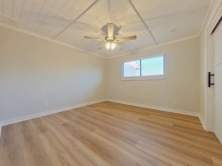 810 Eglin Pkwy NE #12 — Photo 20