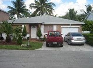 14458 SW 139 Avenue Cir W, Miami, FL 33186