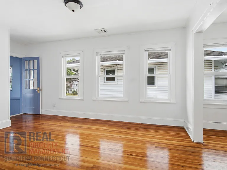 92 Aldine Ave #2 — Photo 8