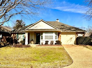 133 Villa Way, Clinton, MS 39056