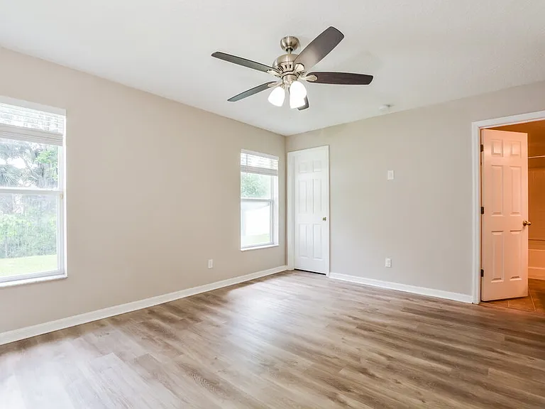 3905 Lone Eagle Pl — Photo 9