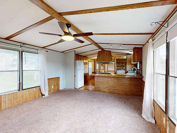 4th image of 8 Dunlop Avenue