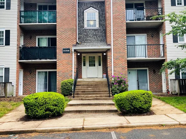 18308 Streamside Dr APT 104, Gaithersburg, MD 20879