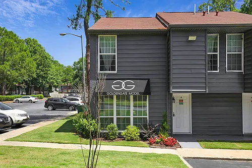 Golden Gate Townhomes Photo 1