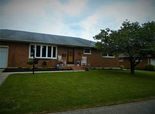 4160 Helena Dr, Springfield, OH 45503