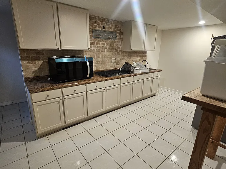 4201 Tallgrass Ct — Photo 17