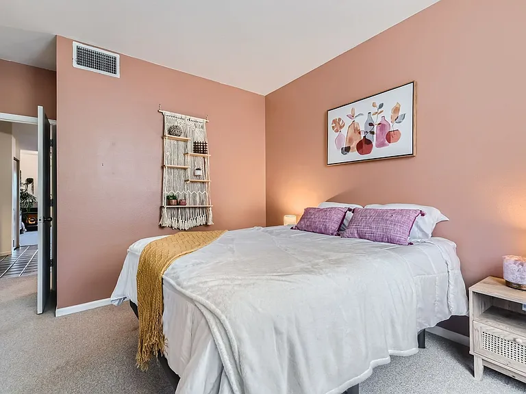 3280 47th St #108B — Photo 3
