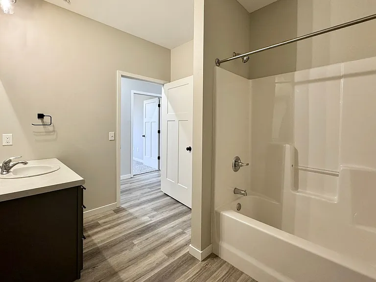 West 5th Townhomes — Photo 11