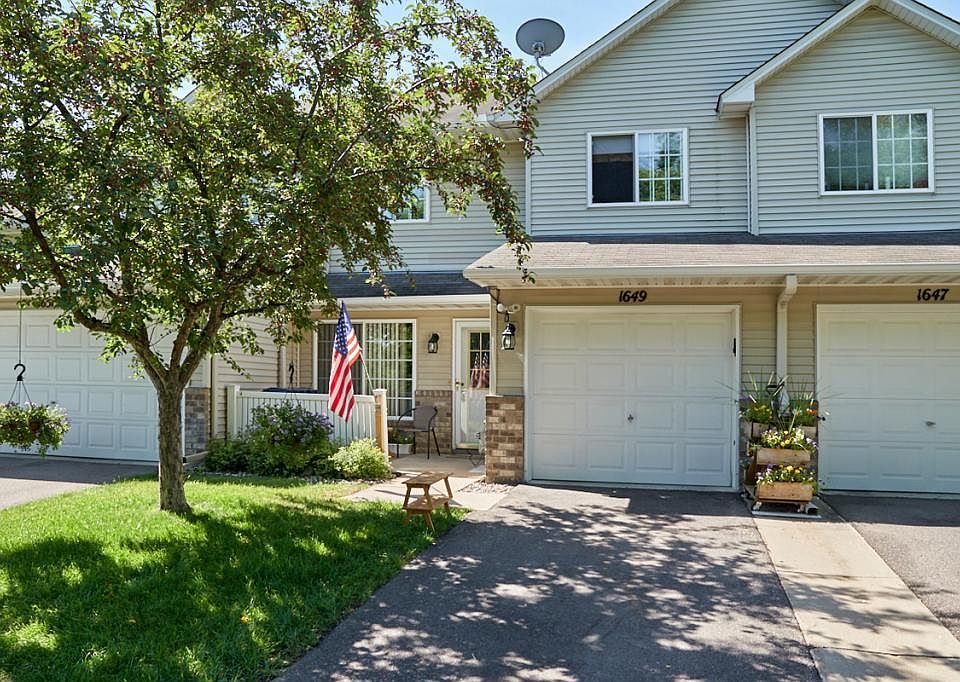 1st image of 1649 Riverwood Dr
