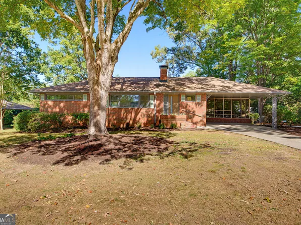 2319 Clearwater Dr SE, Marietta, GA 30067