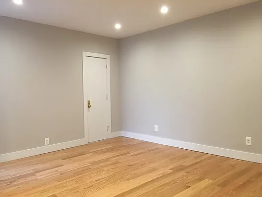 Rented by Mason Group LLC | media 7