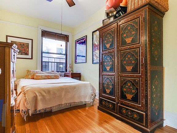 5th image of 611 W 111th St APT 68