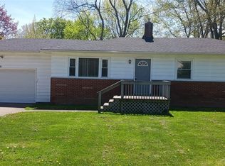 1682 Raber Rd, Uniontown, OH 44685