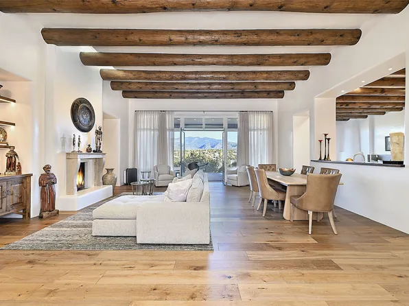 3289 Monte Sereno Dr, Santa Fe, NM 87506