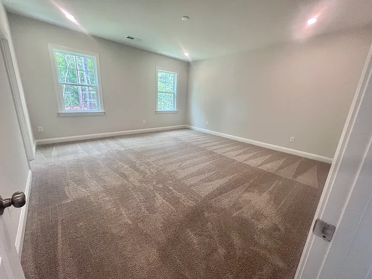 Master (Bedroom 4)-Upstairs