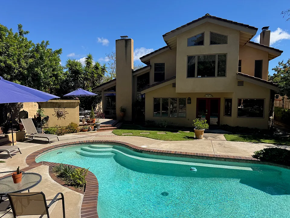 4576 Sherlock Ct