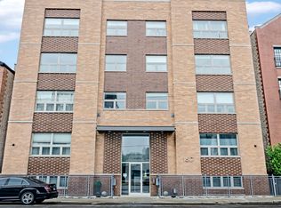 1617 W Grand Ave APT 3E, Chicago, IL 60622