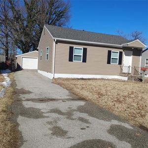 2657 Center St, Granite City, IL, 62040
