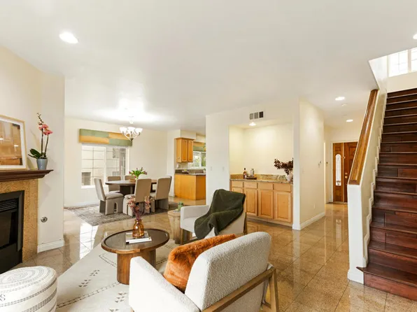1616 N Verdugo Rd #112, Glendale, CA 91208