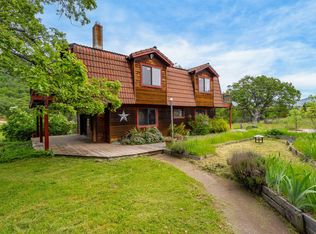 180 Beacon Hill Ln, Ashland, OR 97520