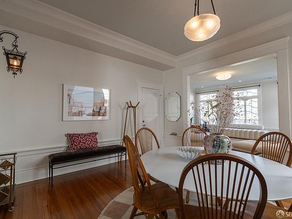 5th image of 2707 Jackson St APT 3