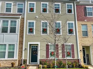 1528 Meadowlark Glen Rd, Dumfries, VA 22026