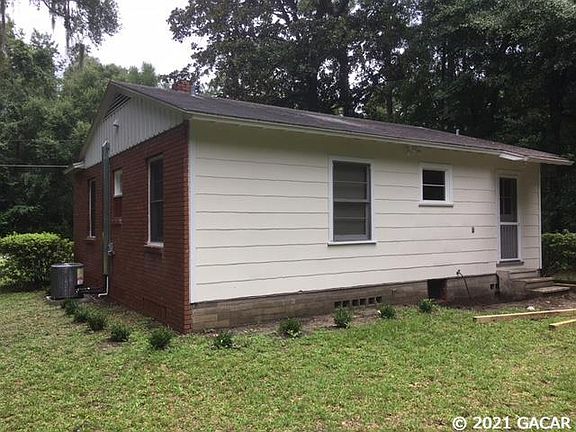 2nd image of 925 NW 25th Ave