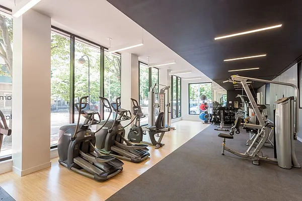 Rented by FirstService Realty (legacy) | media 21