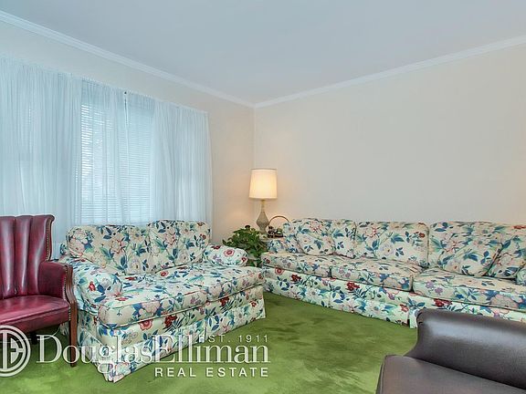 2nd image of 575 Wadleigh Ave